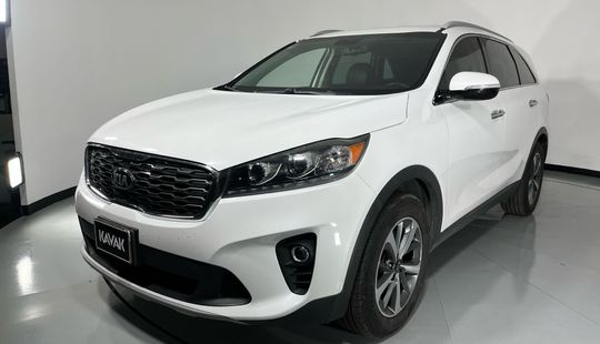 Kia • Sorento