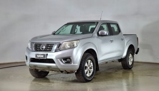 Nissan • Navara