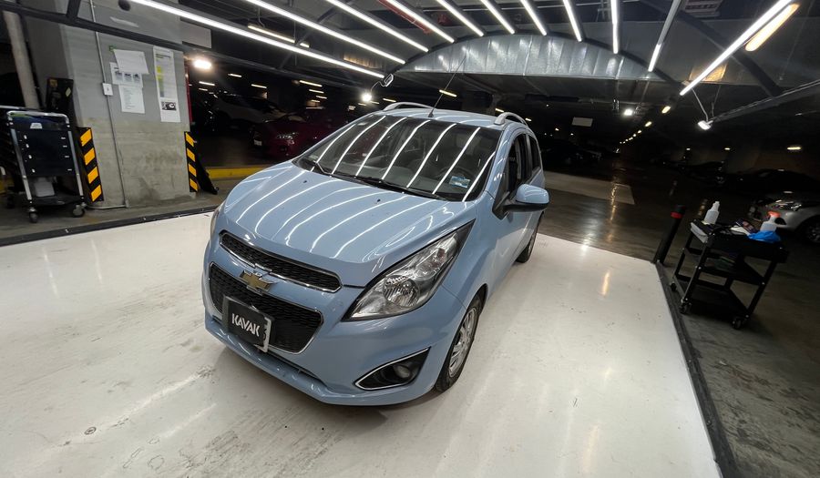 Chevrolet Spark 1.2 LTZ C MT Hatchback 2015