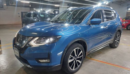 Nissan • X-Trail