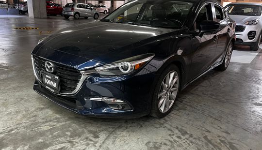 Mazda • Mazda 3