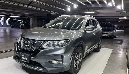 Nissan • X-Trail