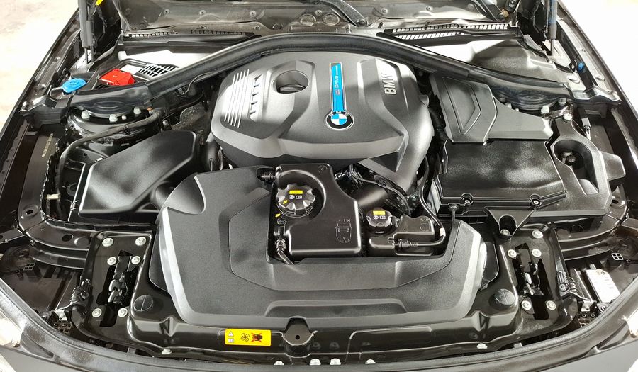 Bmw Serie 3 2.0 330E IPERFORMANCE SPORT LINE AUTO Sedan 2018