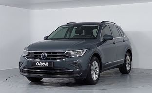 Volkswagen • Tiguan