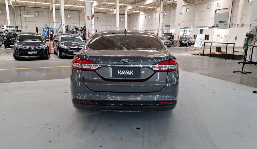 Ford Mondeo 2.0 TITANIUM HYBRID AUTO Sedan 2021