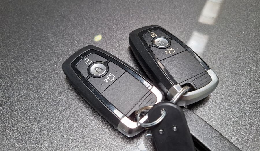 Ford Mondeo 2.0 TITANIUM HYBRID AUTO Sedan 2021