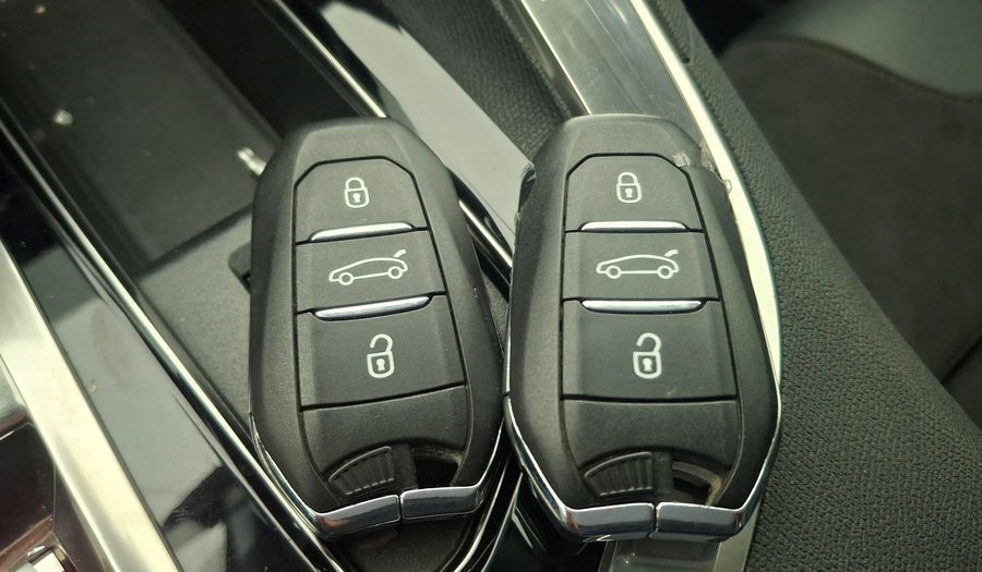 Peugeot 3008 1.6 PURETECH 180 AUTO GT Suv 2021