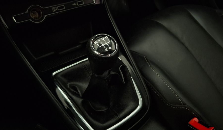 Mg 5 1.5 DLX Sedan 2023