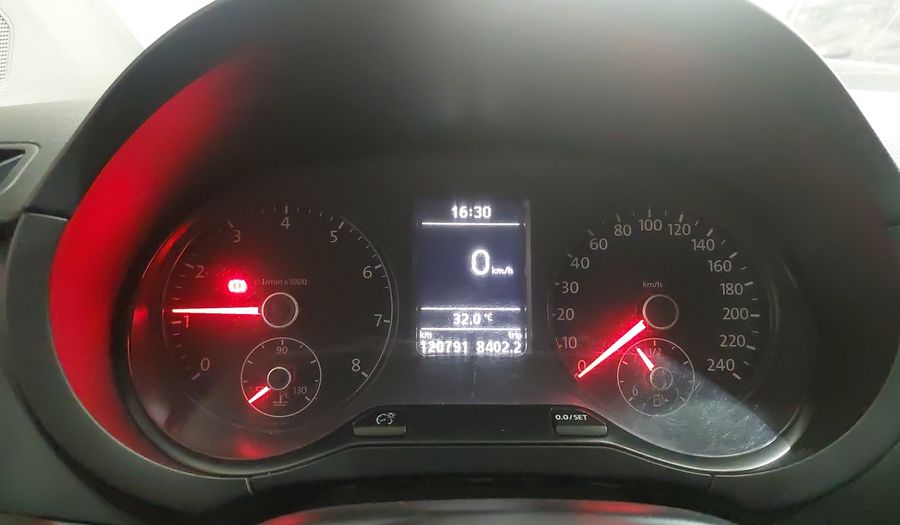 Volkswagen Fox 1.6 MI TREND FLEX Hatchback 2013