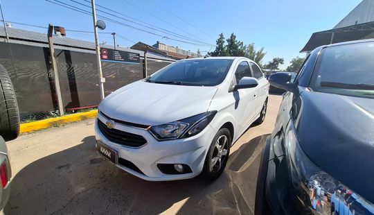 Chevrolet • Onix