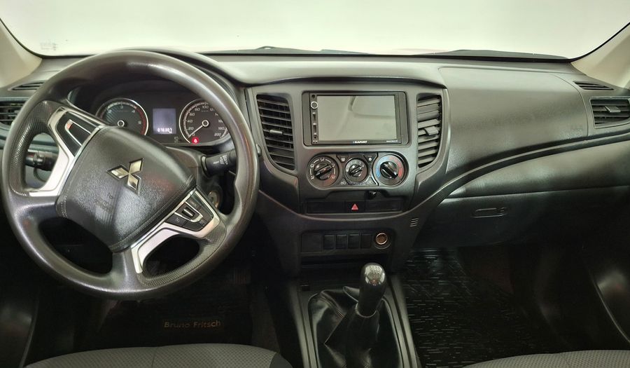 Mitsubishi L200 2.4 TD KATANA CRM DC 4WD Pickup 2023