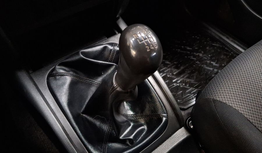 Mitsubishi L200 2.4 TD KATANA CRM DC 4WD Pickup 2023