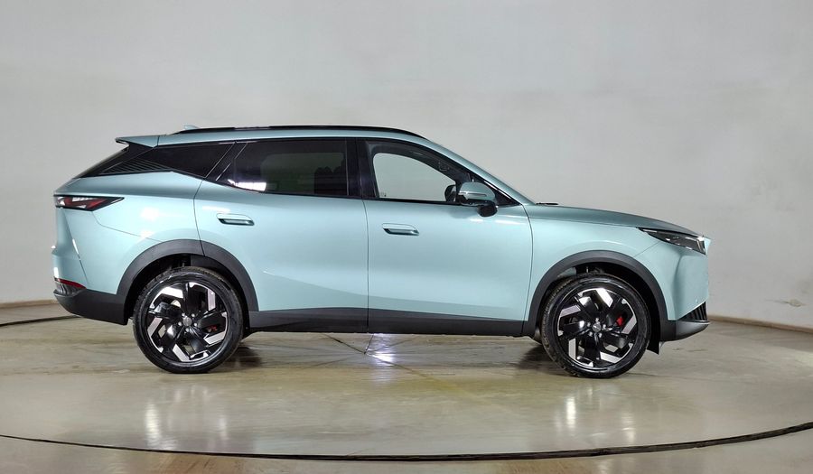 Omoda C7 1.6T PRESTIGE DCT 4WD Suv 2026