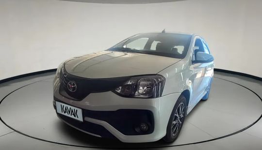 Toyota • Etios