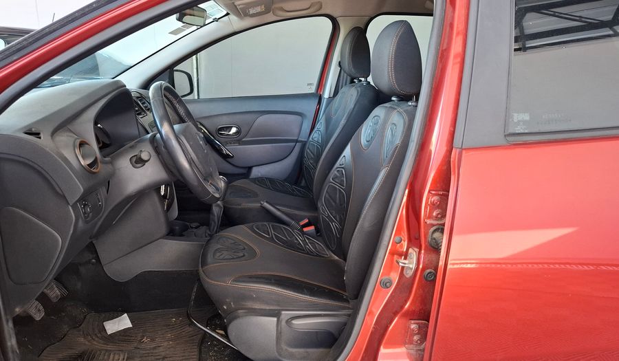 Renault Sandero Stepway 1.6 STEPWAY PRIVILEGE Hatchback 2018