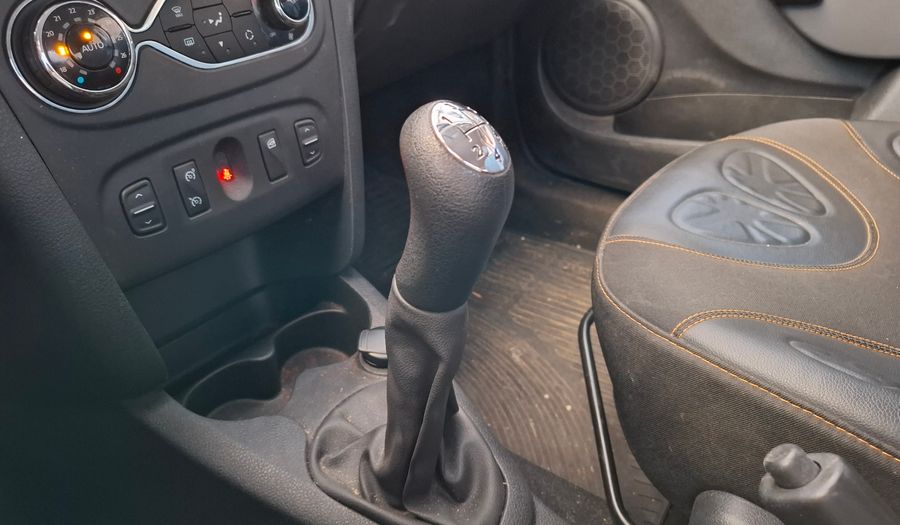 Renault Sandero Stepway 1.6 STEPWAY PRIVILEGE Hatchback 2018