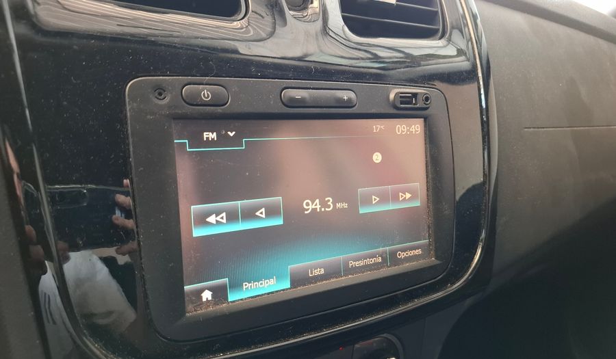 Renault Sandero Stepway 1.6 STEPWAY PRIVILEGE Hatchback 2018