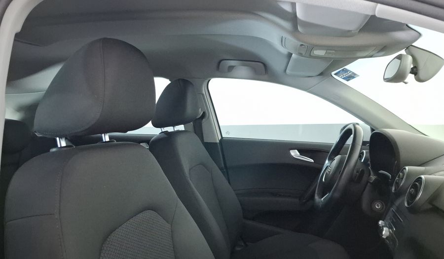 Audi A1 1.4 SB TFSI URBAN S TRONIC Hatchback 2017