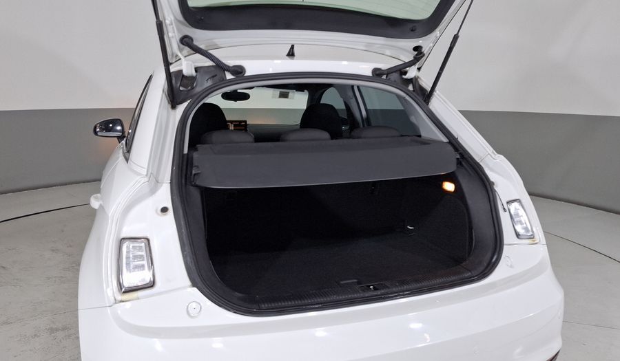 Audi A1 1.4 SB TFSI URBAN S TRONIC Hatchback 2017