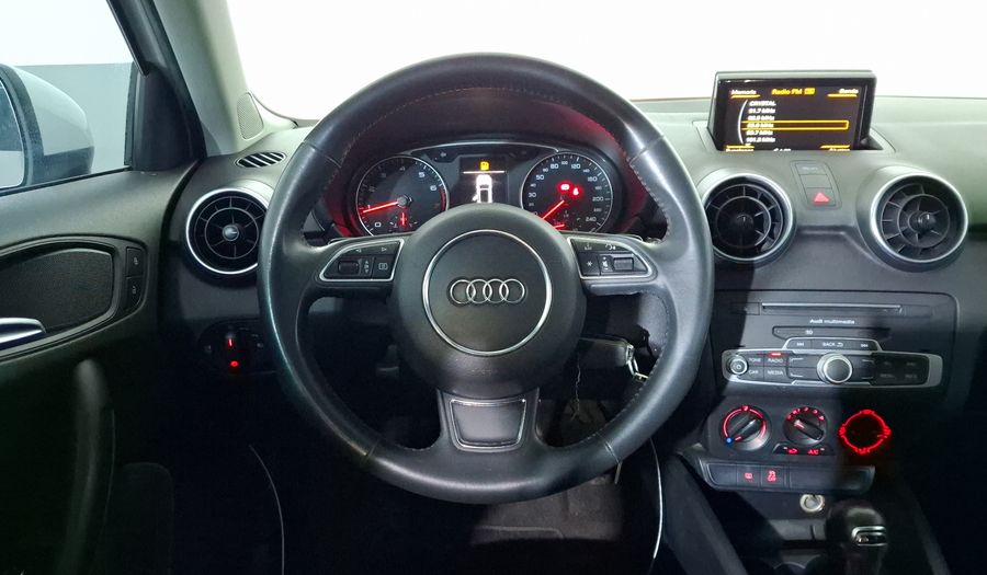 Audi A1 1.4 SB TFSI URBAN S TRONIC Hatchback 2017