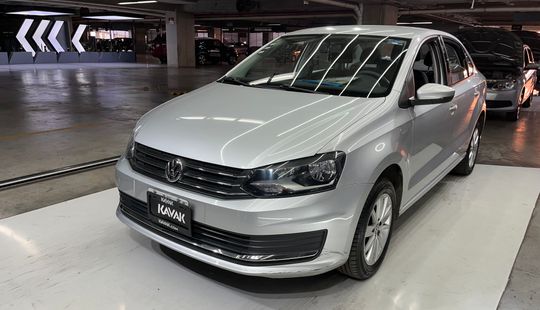 Volkswagen • Vento