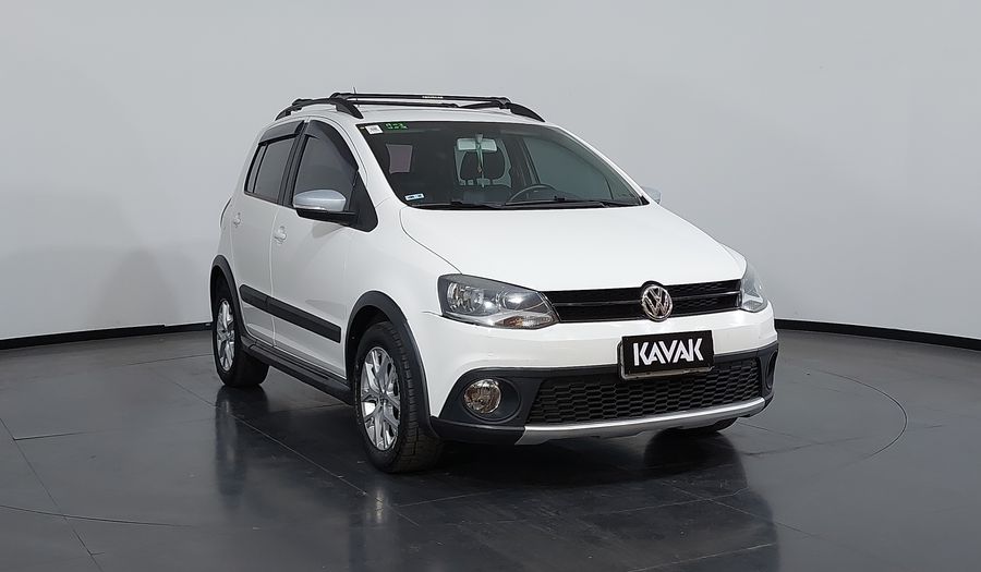 Volkswagen Fox 1.6 VHT TOTAL FLEX CROSSFOX Hatchback 2014