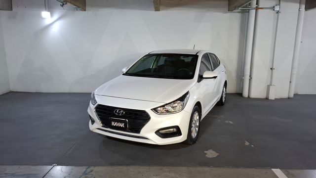Hyundai • Accent