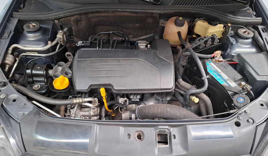 Renault Clio 1.1 PACK Hatchback 2011