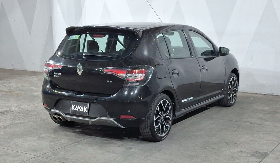Renault Sandero 2.0 RS MT Hatchback 2020