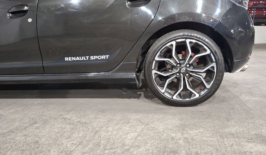 Renault Sandero 2.0 RS MT Hatchback 2020