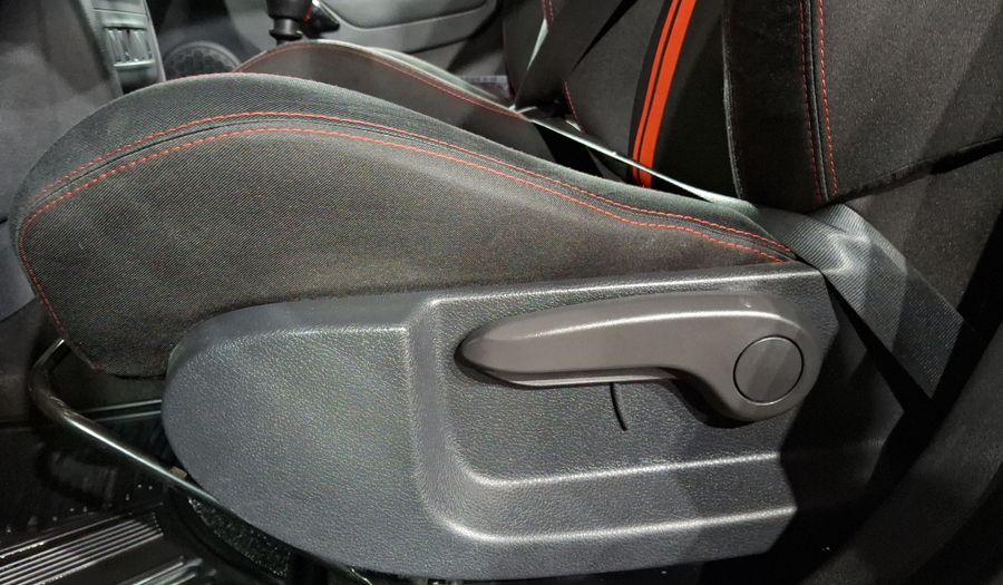 Renault Sandero 2.0 RS MT Hatchback 2020