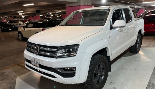 Volkswagen • Amarok