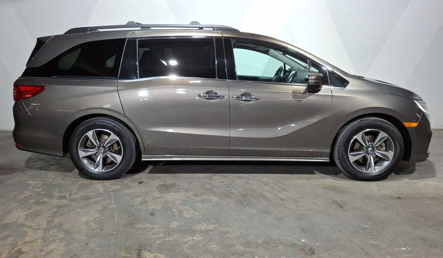 Honda Odyssey 3.5 TOURING AUTO Minivan 2019