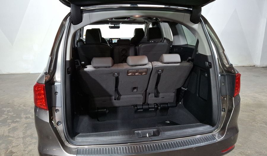 Honda Odyssey 3.5 TOURING AUTO Minivan 2019