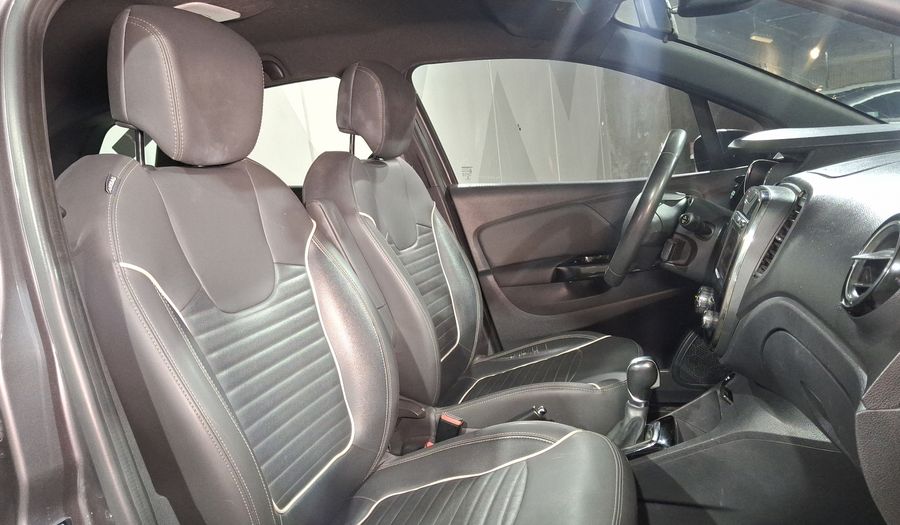 Renault Captur 2.0 ICONIC AUTO Hatchback 2017