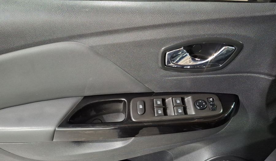 Renault Captur 2.0 ICONIC AUTO Hatchback 2017