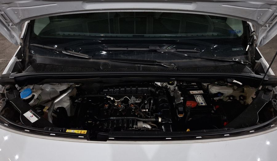 Peugeot Partner 1.2 PURETECH MAXI PACK Van 2024