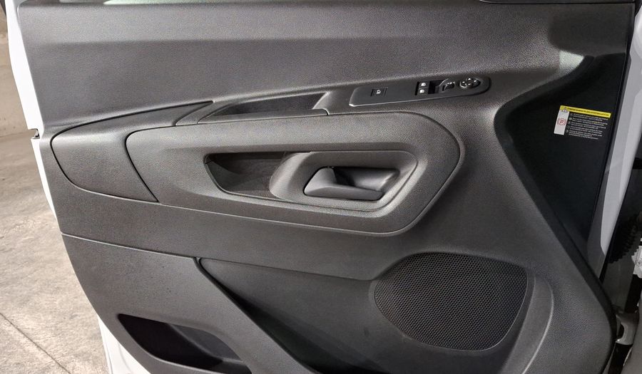 Peugeot Partner 1.2 PURETECH MAXI PACK Van 2024