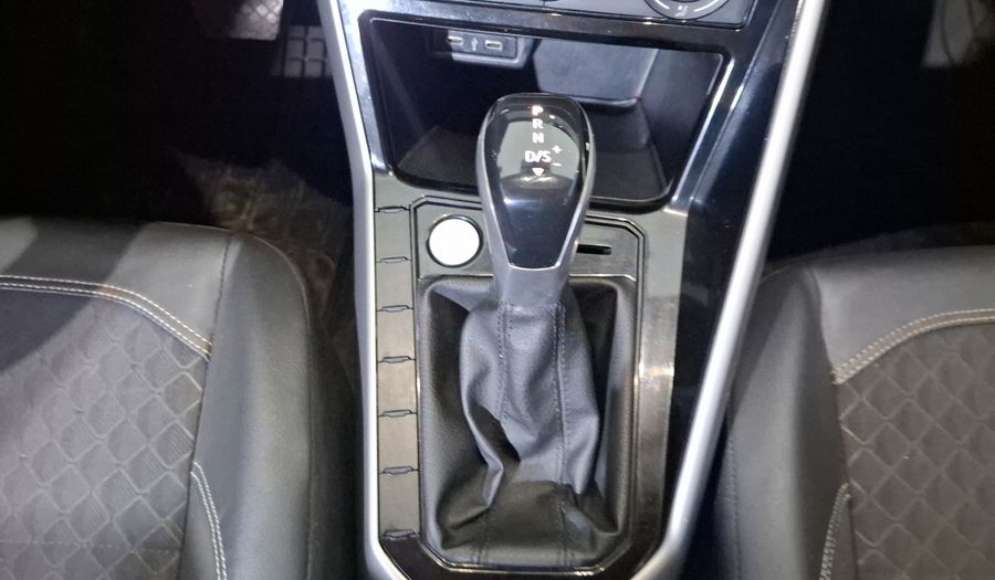 Volkswagen Virtus 1.6 COMFORTLINE AUTO Sedan 2023