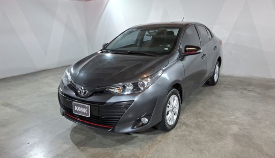 Toyota • Yaris
