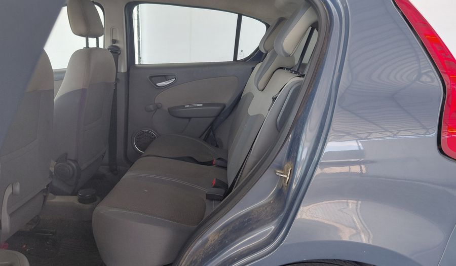 Fiat Palio 1.6 16V ESSENCE Hatchback 2013