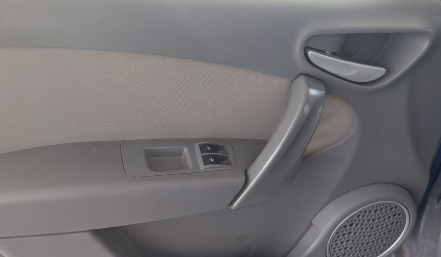 Fiat Palio 1.6 16V ESSENCE Hatchback 2013