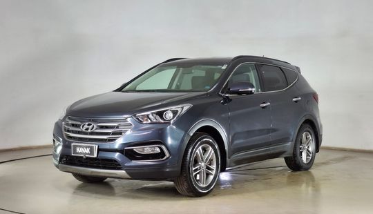 Hyundai • Santa Fe