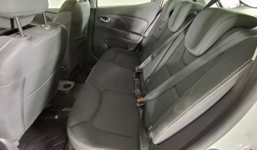 Renault Clio 1.2 EXPRESSION Hatchback 2020