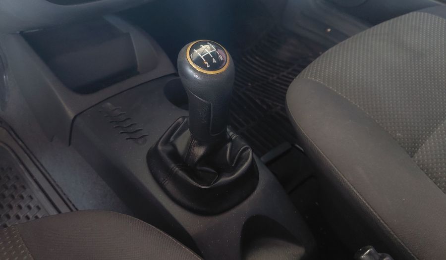 Volkswagen Gol 1.4 POWER (DA+AA) Hatchback 2011