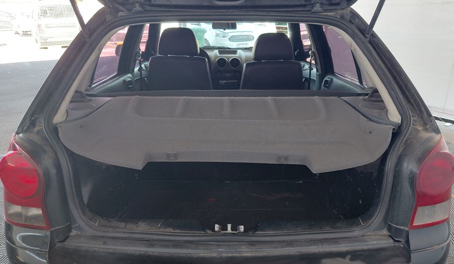 Volkswagen Gol 1.4 POWER (DA+AA) Hatchback 2011