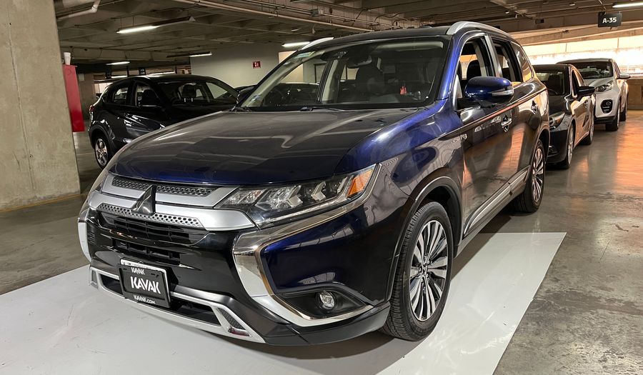 Mitsubishi Outlander 2.4 LIMITED CVT Suv 2020