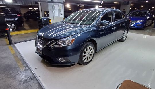 Nissan • Sentra