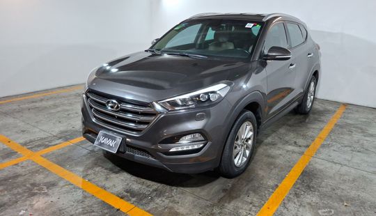 Hyundai • Tucson