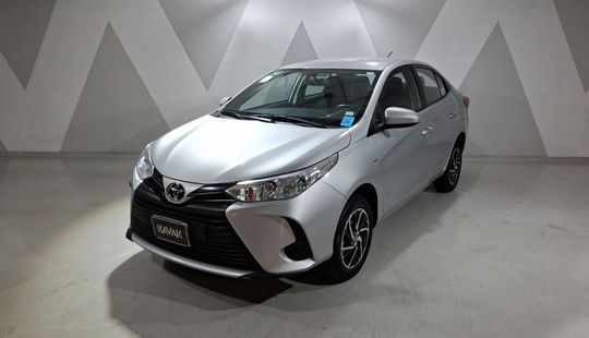 Toyota • Yaris